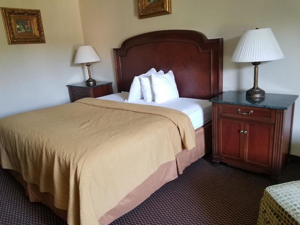 Days Inn By Wyndham Ozark Esterno foto