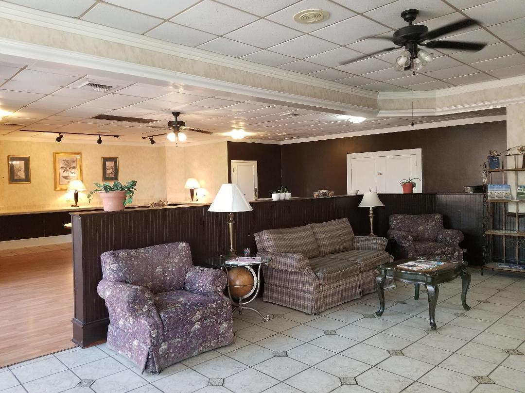 Days Inn By Wyndham Ozark Esterno foto